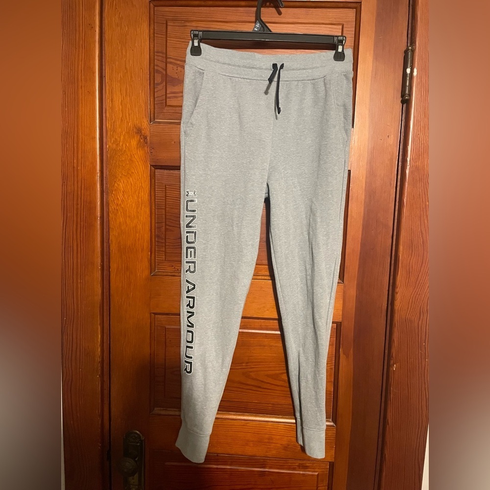 New Without Tags Under Armour Gray Joggers *make offers* - Picture 3 of 5